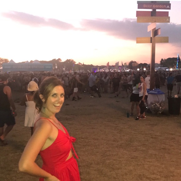 Hi! Welcome... Bookmark Closet Here - Picture 6 of 6